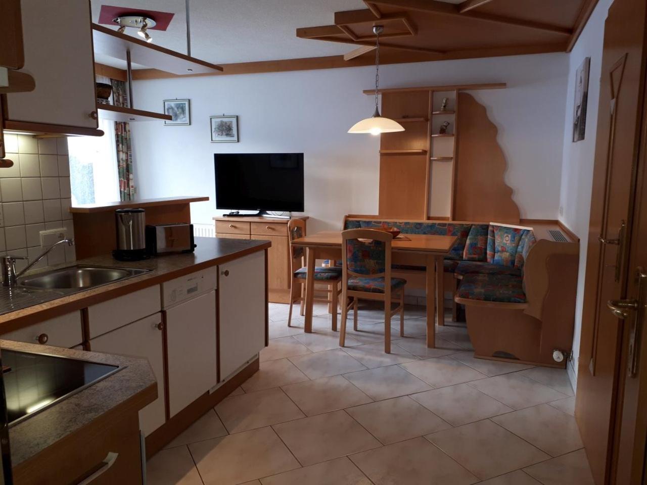 Lungau Apartment - Ferienwohnung Haus Esl Hintergöriach Extérieur photo